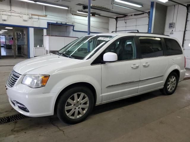 2016 Chrysler Town & Country Touring