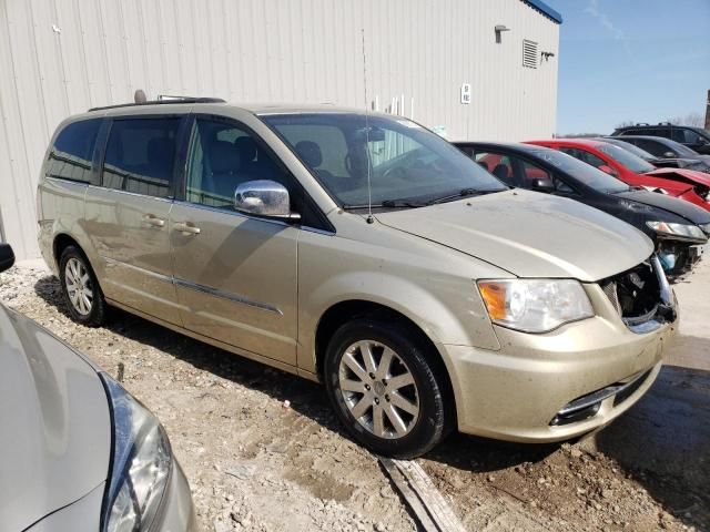 2011 Chrysler Town & Country Touring L