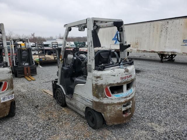 2013 Nissan Forklift