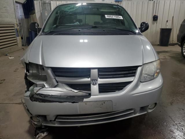 2005 Dodge Grand Caravan SXT