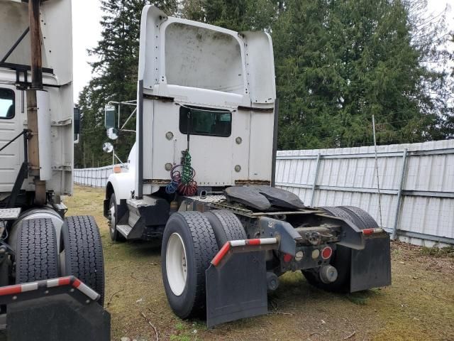 2007 Kenworth Construction T800