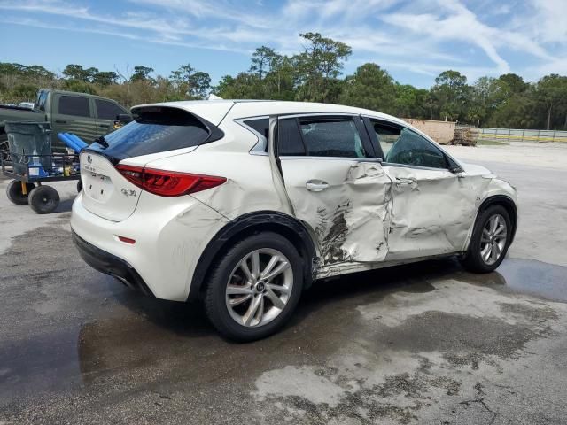 2017 Infiniti QX30 Base