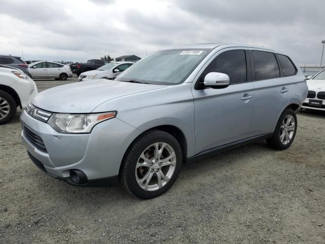 2014 Mitsubishi Outlander SE