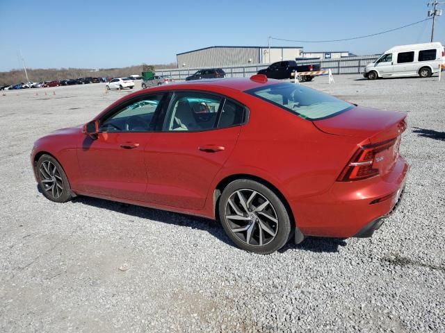 2020 Volvo S60 T5 Momentum