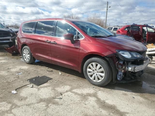 2020 Chrysler Voyager L