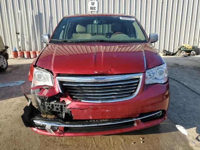 2014 Chrysler Town & Country Limited