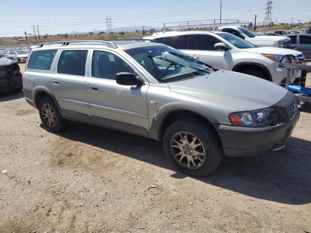 2004 Volvo XC70