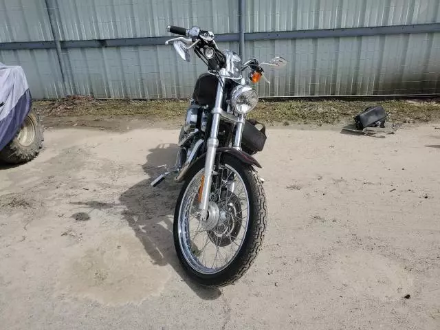 2005 Harley-Davidson XL1200 C