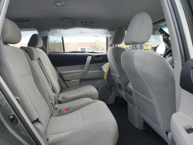 2012 Toyota Highlander Base