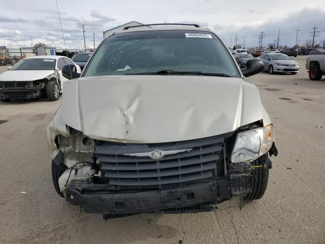 2006 Chrysler Town & Country