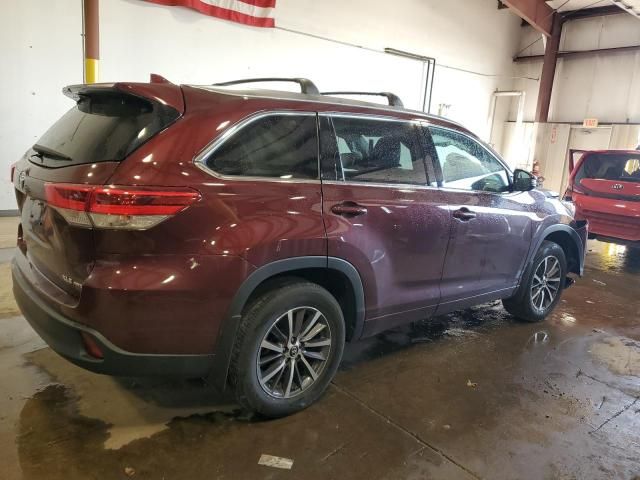 2017 Toyota Highlander SE