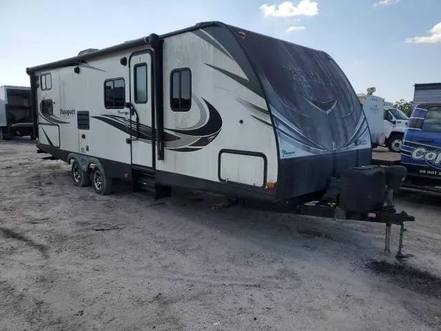 2017 Keystone Challenger 5th Wheel