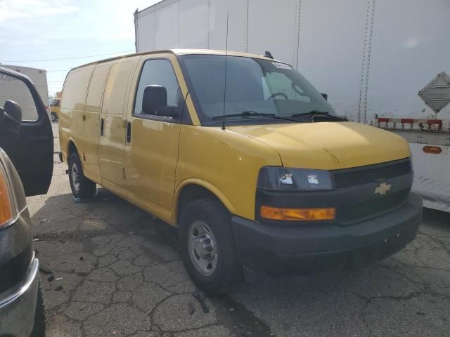 2020 Chevrolet Express G2500