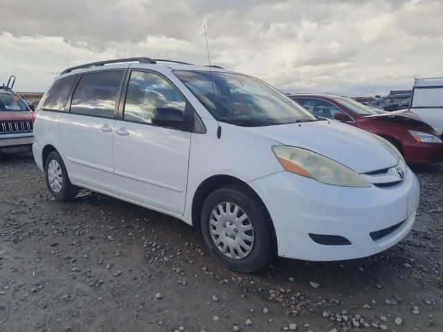 2006 Toyota Sienna CE