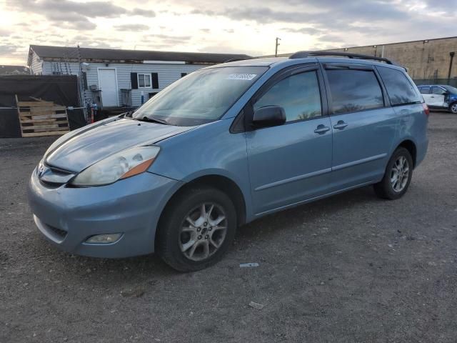 2006 Toyota Sienna LE