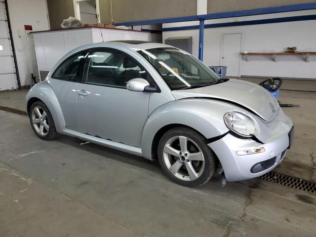 2006 Volkswagen New Beetle 2.5L Option Package 2