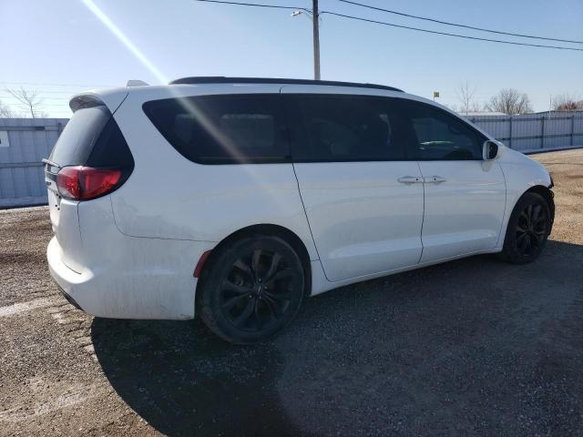 2020 Chrysler Pacifica Touring L Plus