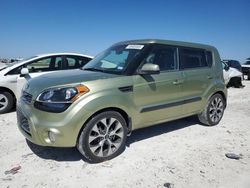 Carros salvage sin ofertas aún a la venta en subasta: 2013 KIA Soul +