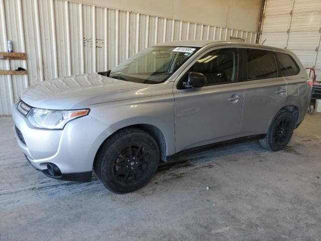 2014 Mitsubishi Outlander ES