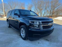 SUV salvage a la venta en subasta: 2017 Chevrolet Suburban K1500 LT