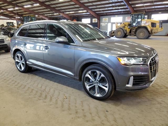 2020 Audi Q7 Premium Plus