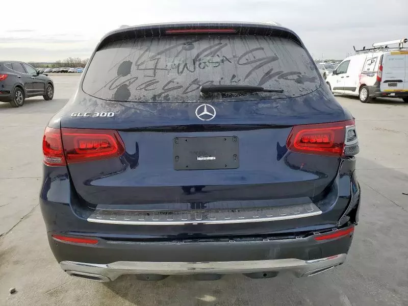 2022 Mercedes-Benz GLC 300