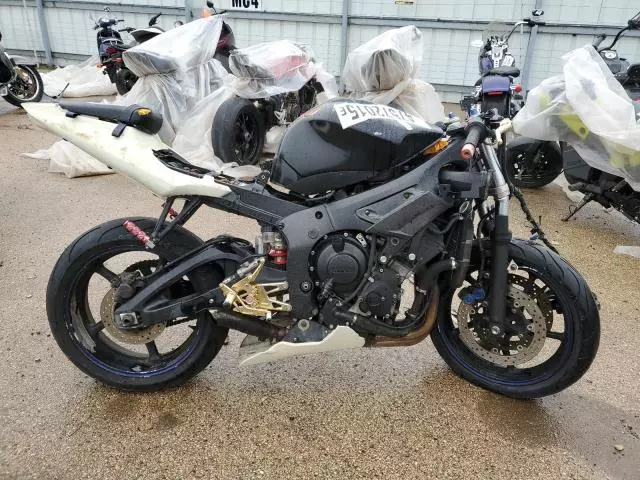 2003 Yamaha YZFR6 L