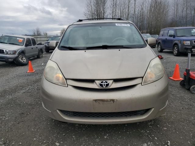 2006 Toyota Sienna XLE