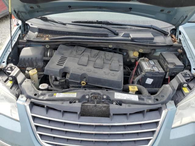 2008 Chrysler Town & Country Limited