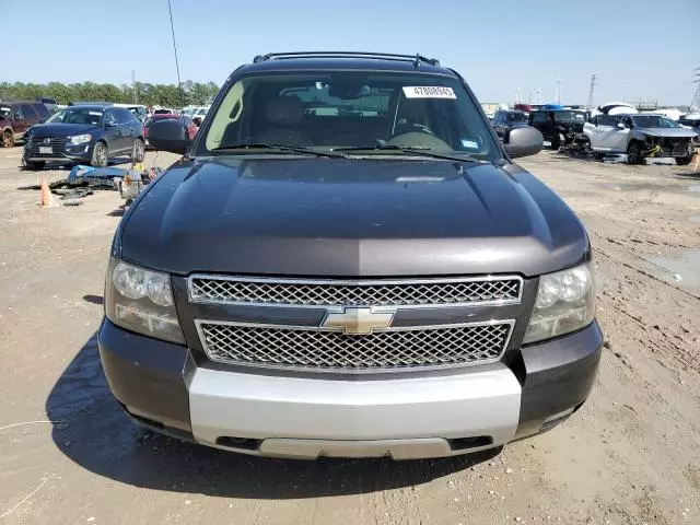 2011 Chevrolet Avalanche LT