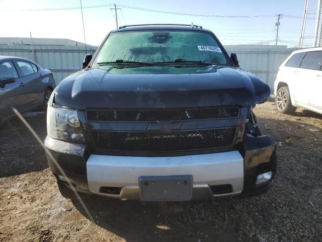 2011 Chevrolet Avalanche LT