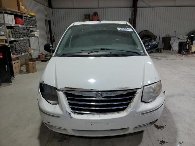 2007 Chrysler Town & Country Limited