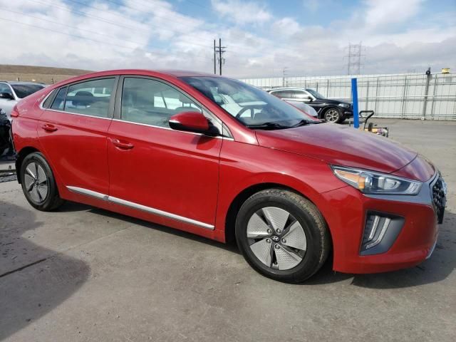 2022 Hyundai Ioniq SE