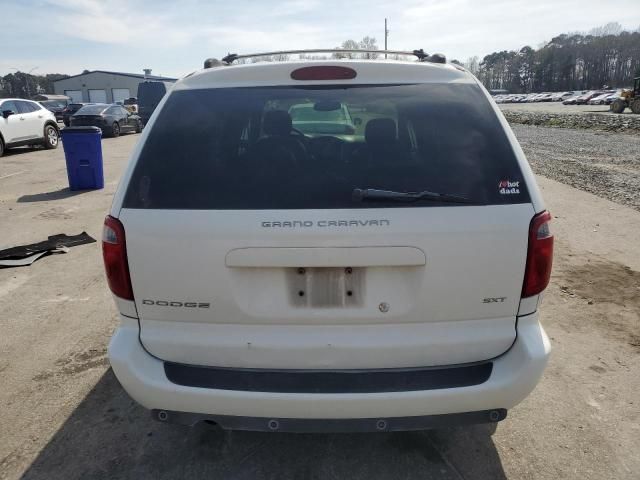 2005 Dodge Grand Caravan SXT