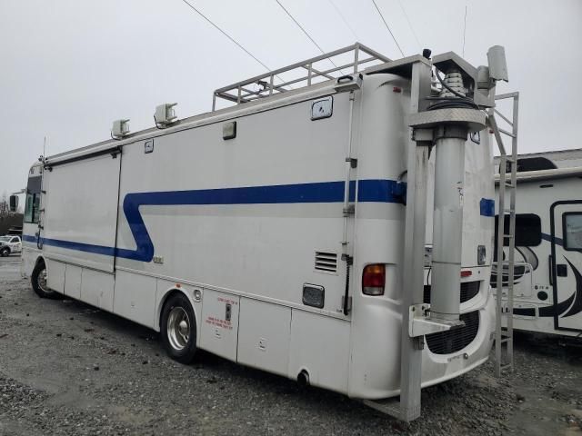 2005 Freightliner Chassis X Line Motor Home