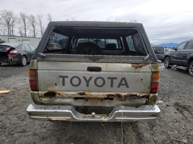 1987 Toyota Pickup RN63 STD