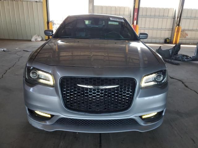 2017 Chrysler 300 S