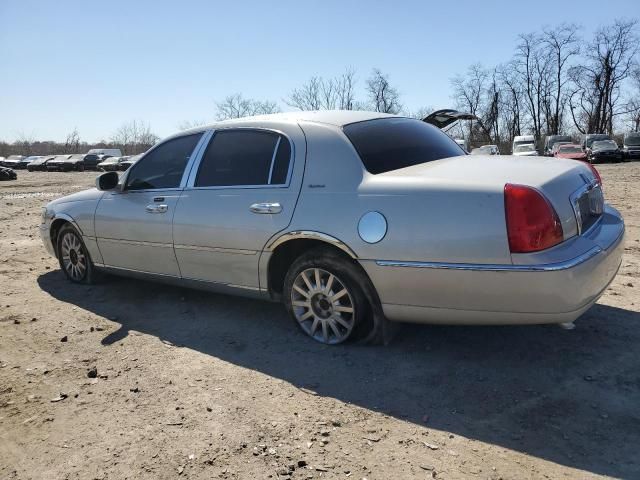 2006 Lincoln Town Car Signature