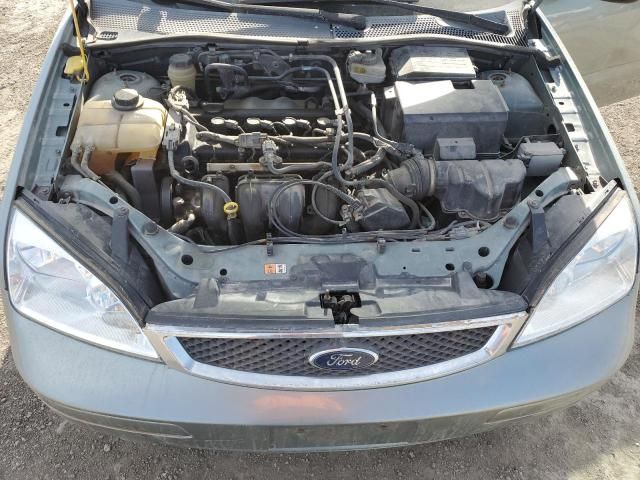 2005 Ford Focus ZX4