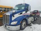 2016 Peterbilt 579 Semi Truck