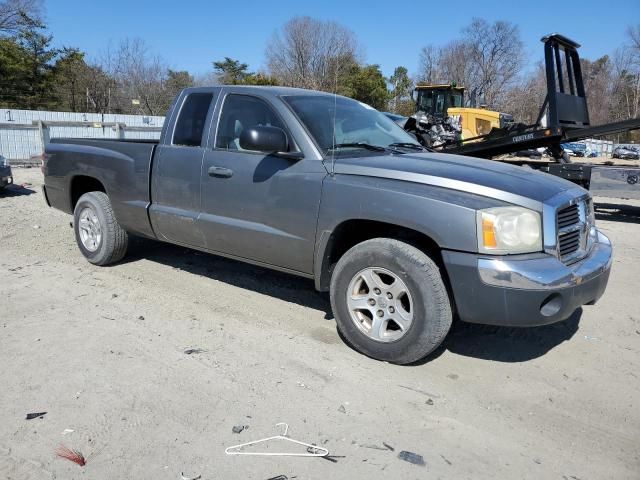 2005 Dodge Dakota SLT