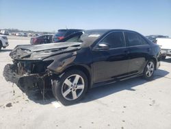 Carros salvage sin ofertas aún a la venta en subasta: 2012 Toyota Camry Base