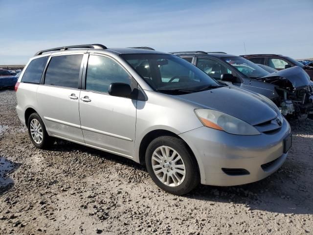 2007 Toyota Sienna LE