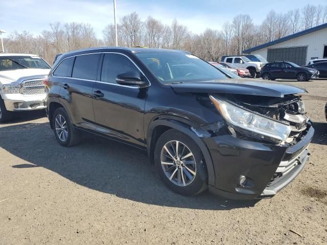 2018 Toyota Highlander SE