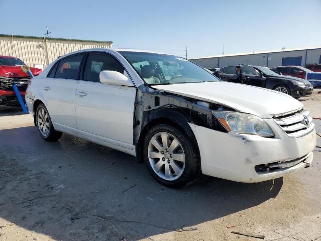 2005 Toyota Avalon XL