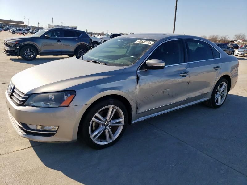 2013 Volkswagen Passat SEL