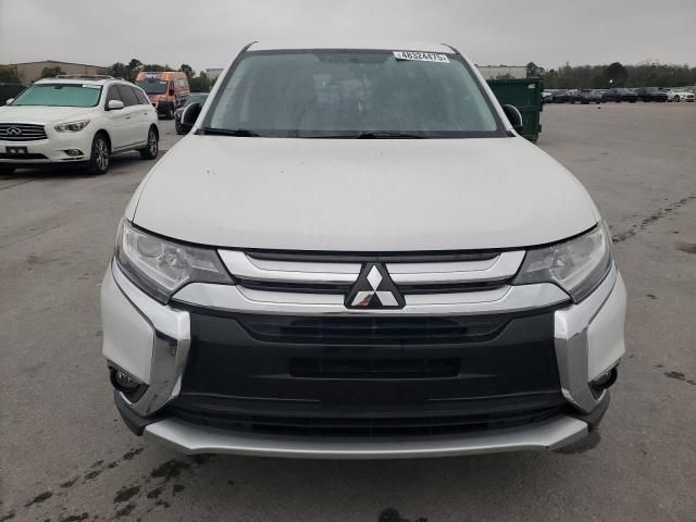 2018 Mitsubishi Outlander SE