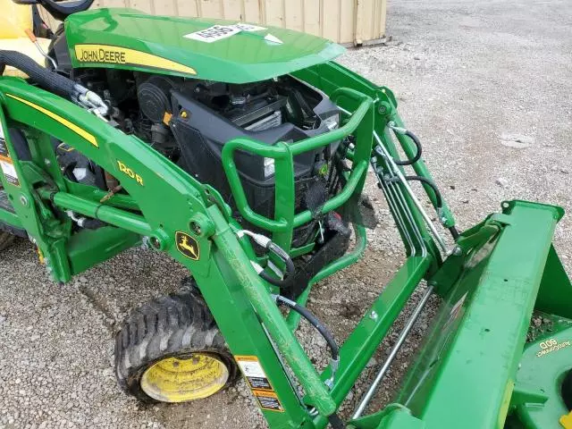 2024 John Deere 1025R