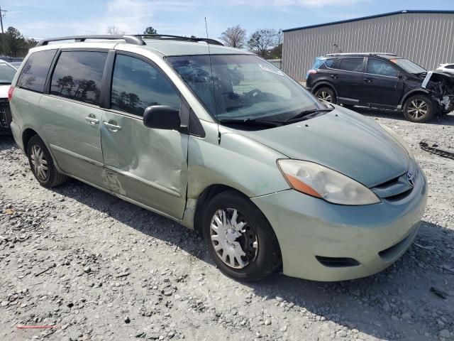 2010 Toyota Sienna CE