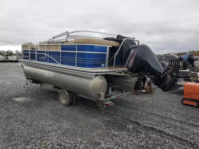 2017 Lowe Boat